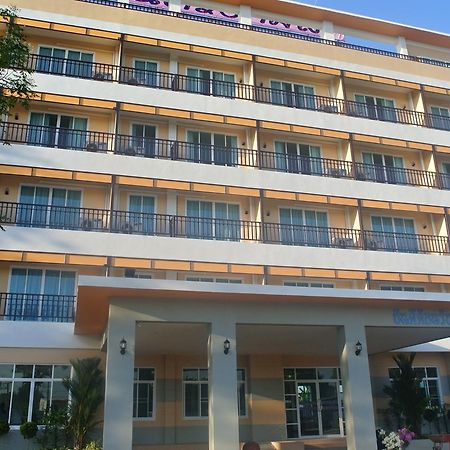 Baan Duangkamol Hotell Phitsanulok Exteriör bild