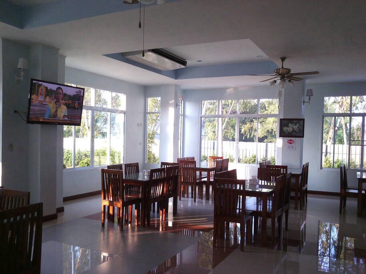 Baan Duangkamol Hotell Phitsanulok Exteriör bild